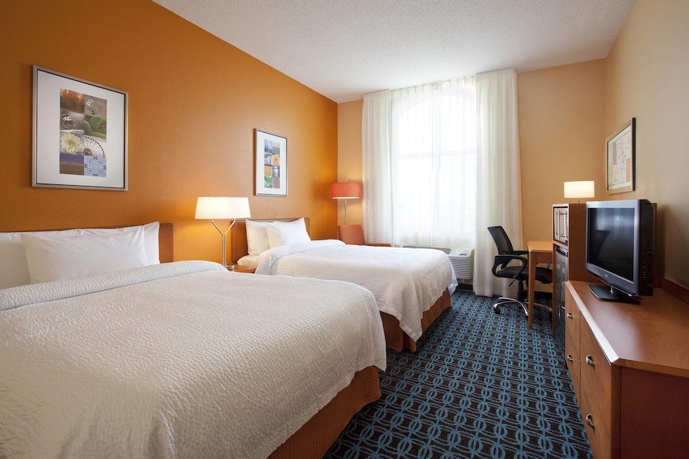 Comfort Inn & Suites Phoenix North - Deer Valley Exteriör bild