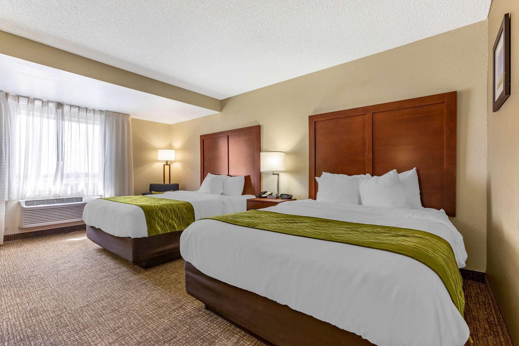 Comfort Inn & Suites Phoenix North - Deer Valley Exteriör bild