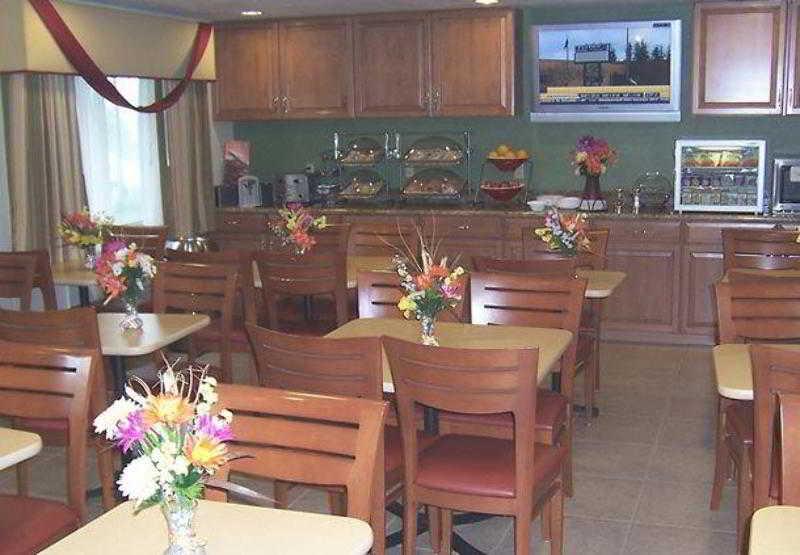 Comfort Inn & Suites Phoenix North - Deer Valley Restaurang bild