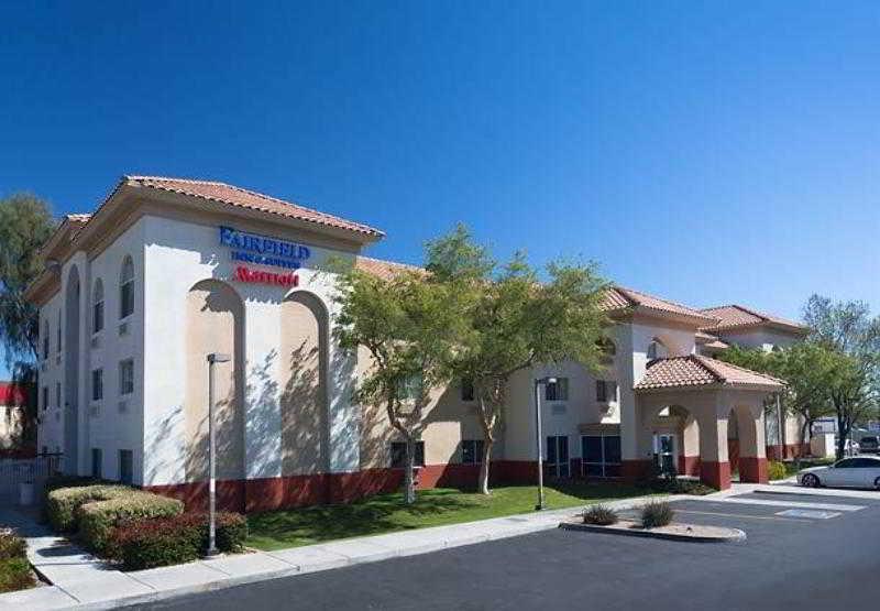 Comfort Inn & Suites Phoenix North - Deer Valley Exteriör bild